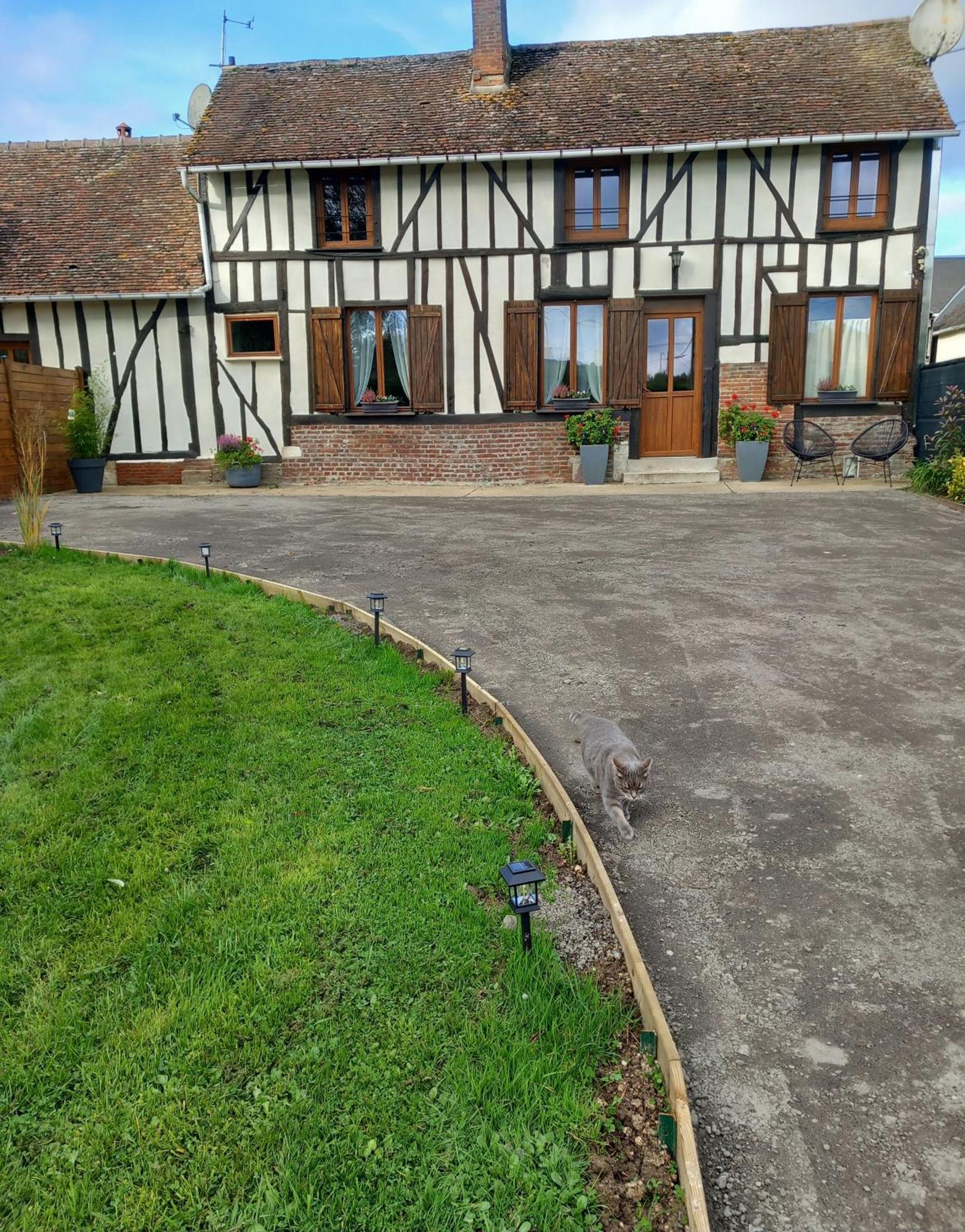 La Ferme Des Aristochats Blicourt Exteriér fotografie